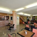 Hotel Atlantis Corfu (city)