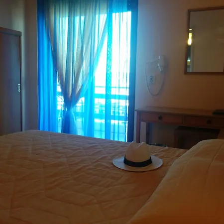 Atlantis Hotel Corfu (city)