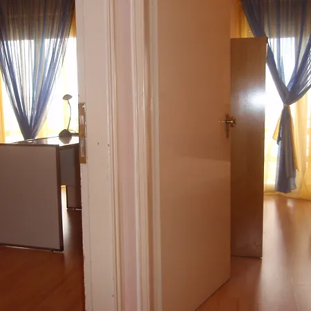 Atlantis Ξενοδοχείο Corfu (city)