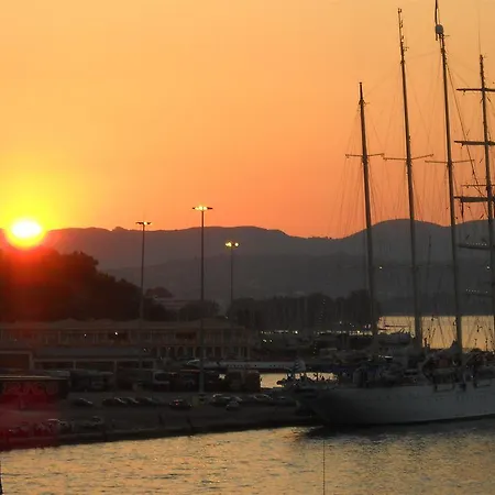 Atlantis Ξενοδοχείο