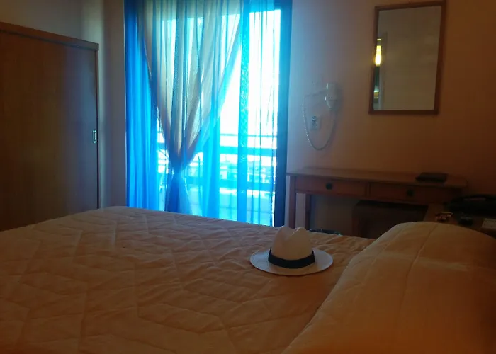 Atlantis Hotel Corfu (city)