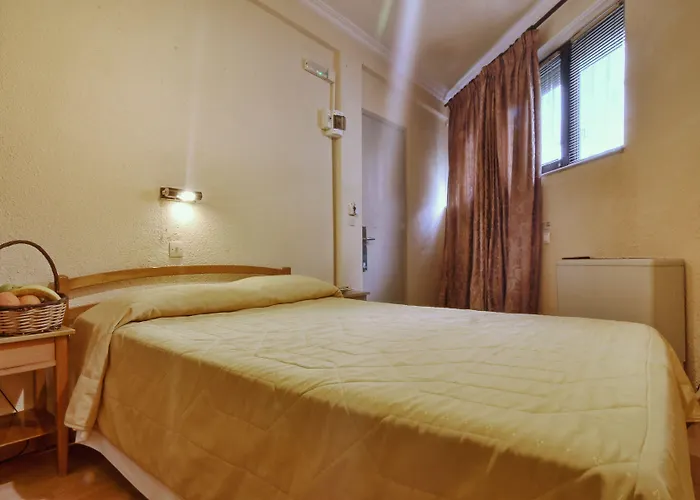 Atlantis Hotel Corfu (city)