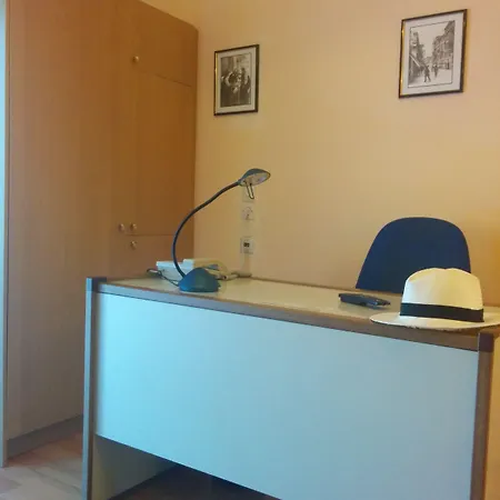 Hotel Atlantis Corfu (city)