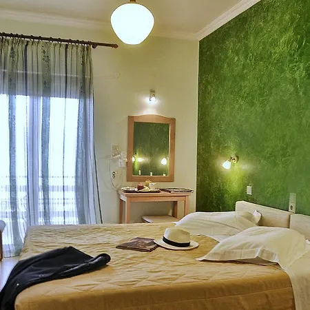 亚特兰蒂斯酒店 2* Corfu (city)